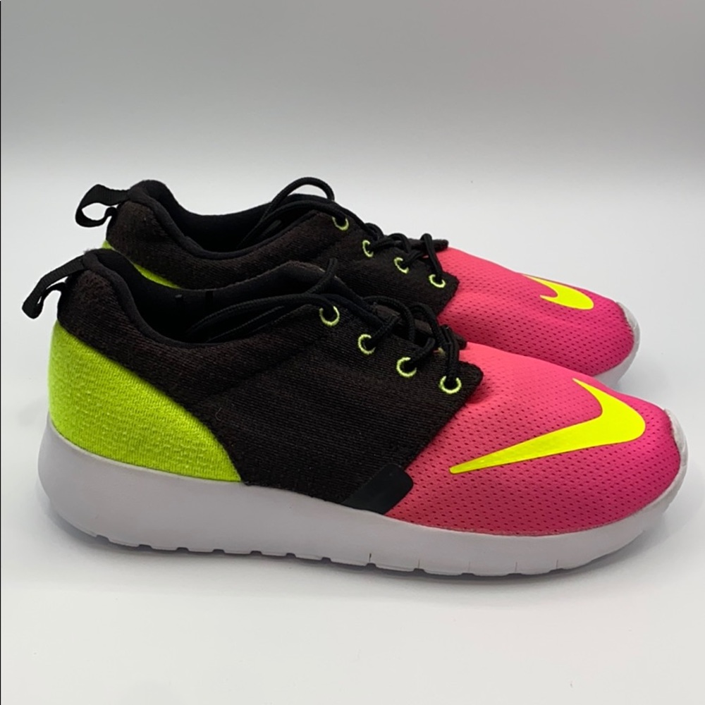 NIKE ROSHE ONE FB GS ATHLETIC SNEAKERS - Picture 4 of 12
